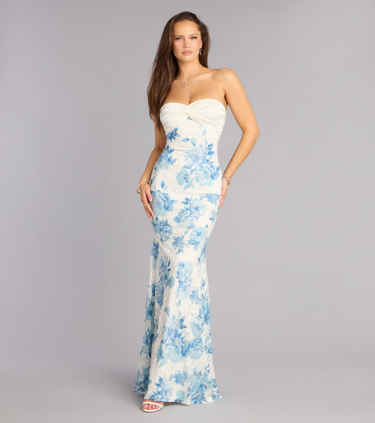 Annika Floral Lace Mermaid Dress